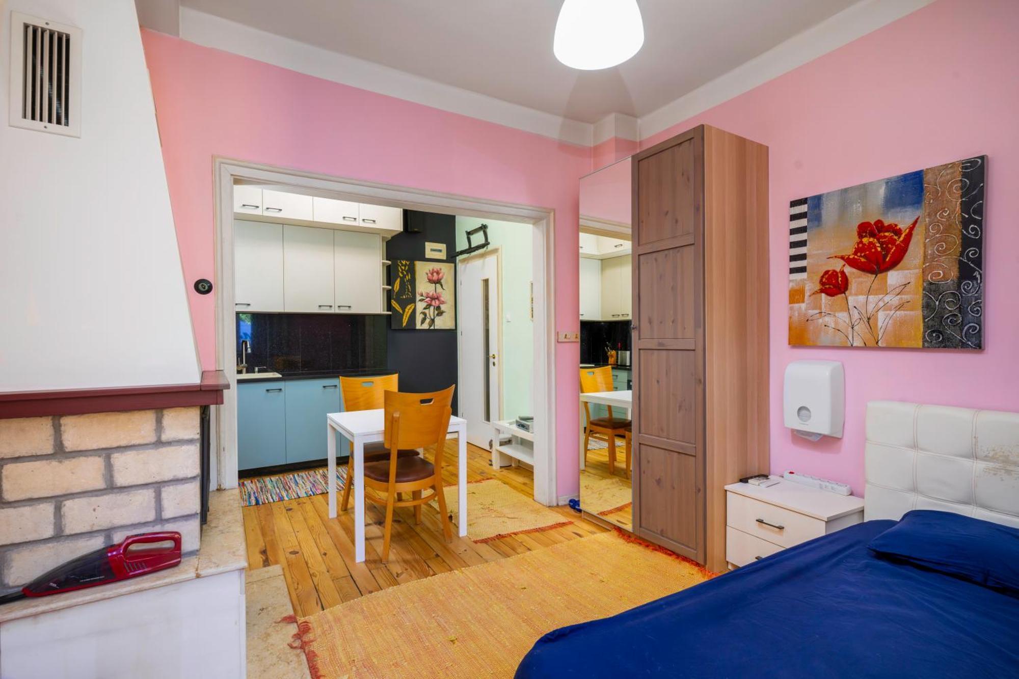 דירות Sofia'S 1Bd Colourful Getaway Near Ndk מראה חיצוני תמונה